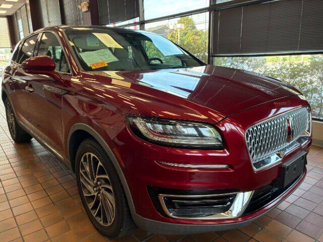 2019 Lincoln Nautilus Reserve AWD photo