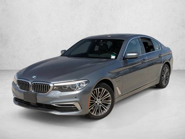 2019 BMW 5 Series 530e xDrive iPerformance AWD photo