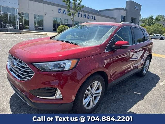 2019 Ford Edge SEL AWD photo