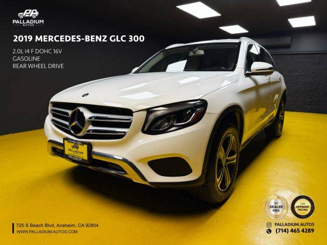 2019 Mercedes-Benz GLC-Class GLC 300 RWD photo