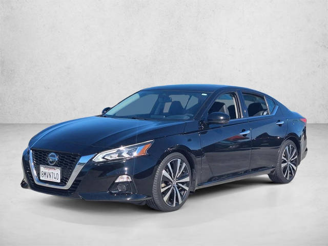 2019 Nissan Altima 2.5 Platinum FWD photo