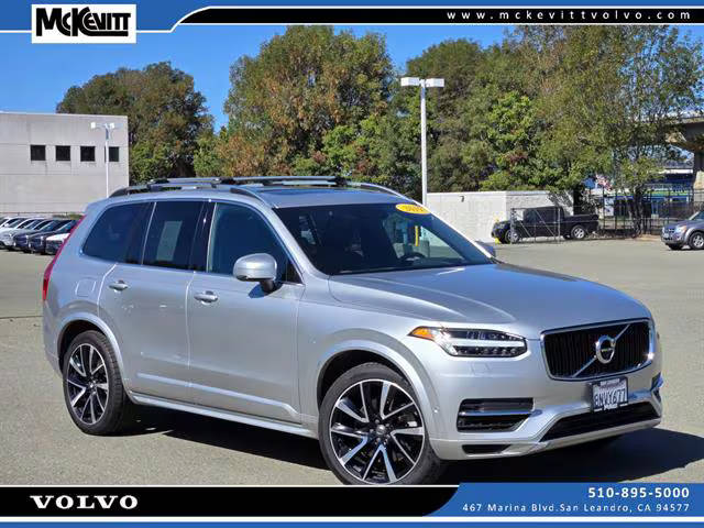 2019 Volvo XC90 Momentum AWD photo