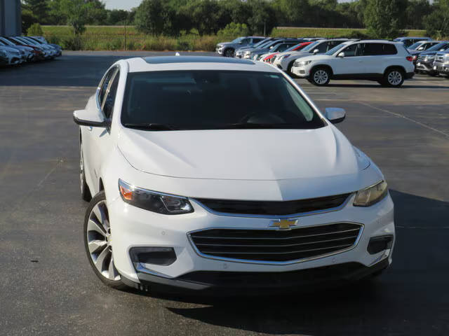 2018 Chevrolet Malibu Premier FWD photo