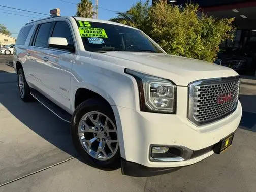 2015 GMC Yukon XL Denali 4WD photo