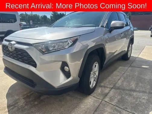 2019 Toyota RAV4 XLE AWD photo