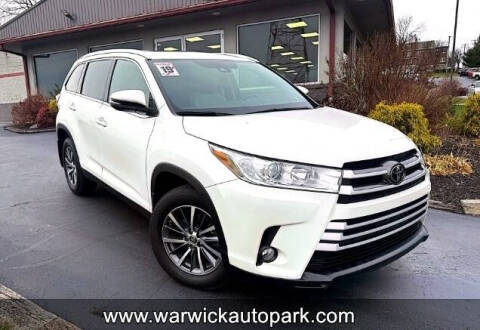 2019 Toyota Highlander XLE AWD photo