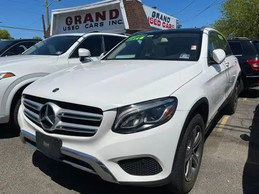 2019 Mercedes-Benz GLC-Class GLC 300 AWD photo