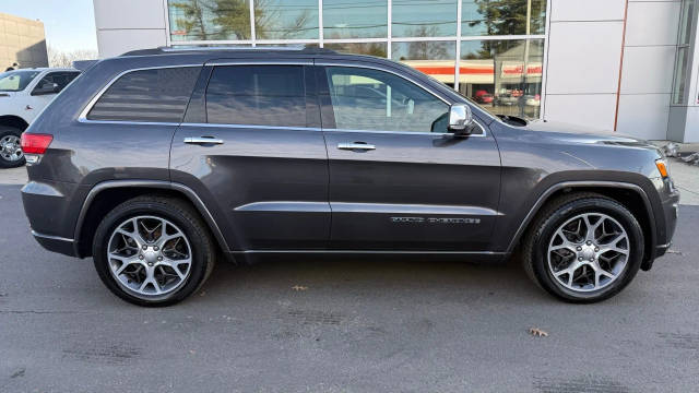 2019 Jeep Grand Cherokee Overland 4WD photo