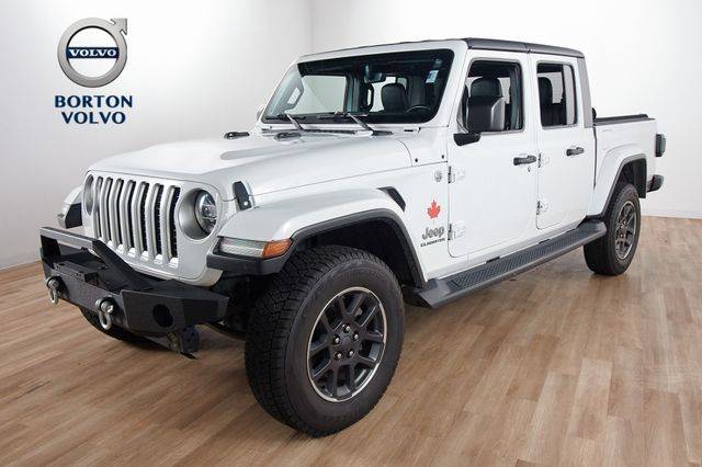 2020 Jeep Gladiator Overland 4WD photo