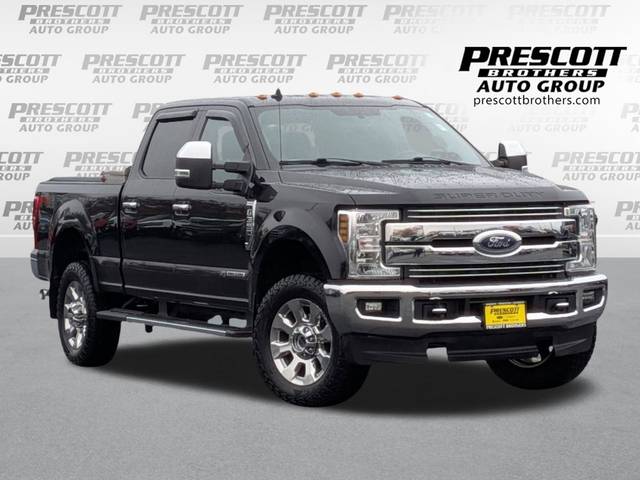 2019 Ford F-350 Super Duty LARIAT 4WD photo
