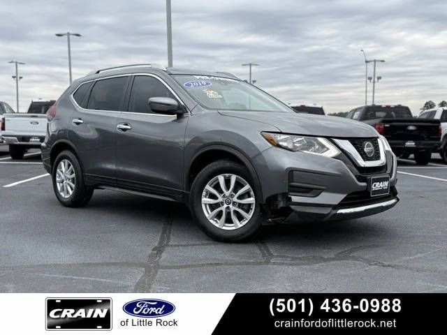 2019 Nissan Rogue SV FWD photo