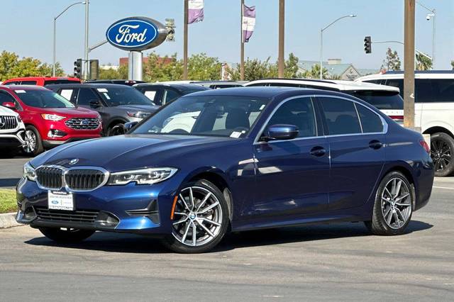 2019 BMW 3 Series 330i RWD photo