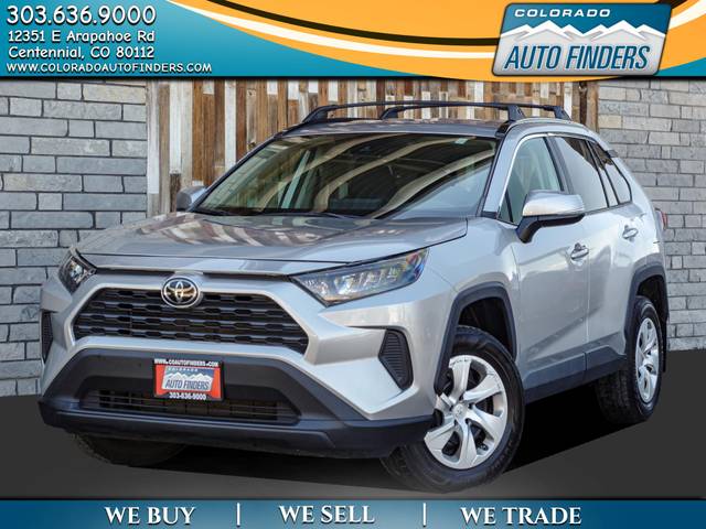 2019 Toyota RAV4 LE AWD photo