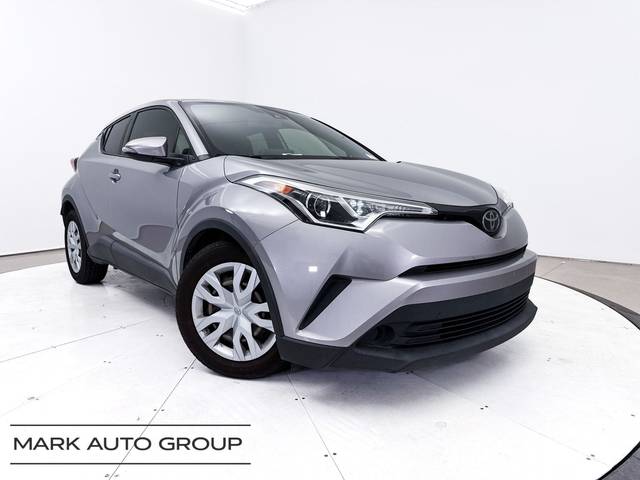 2019 Toyota C-HR LE FWD photo
