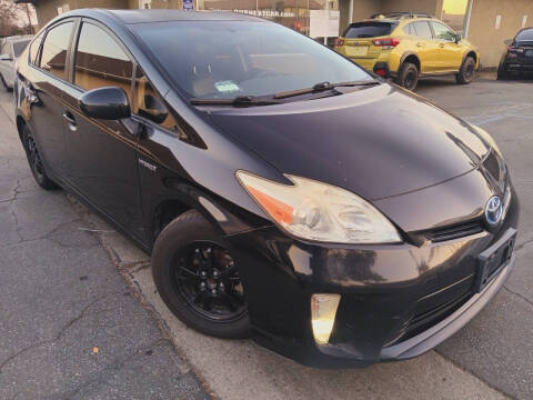 2015 Toyota Prius FWD photo