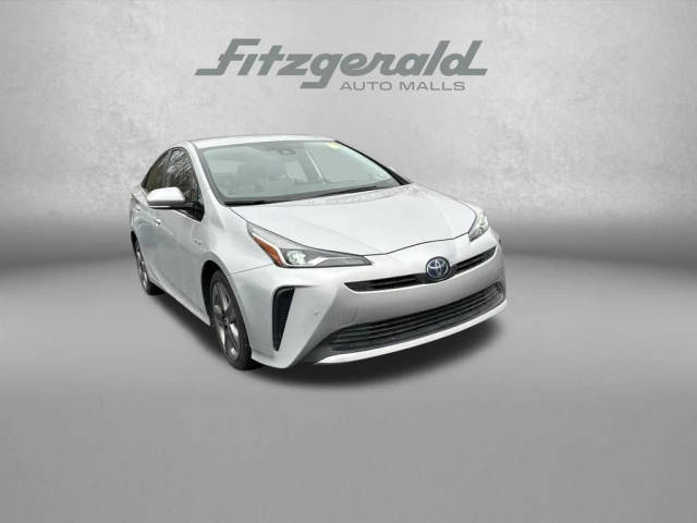 2019 Toyota Prius Limited FWD photo