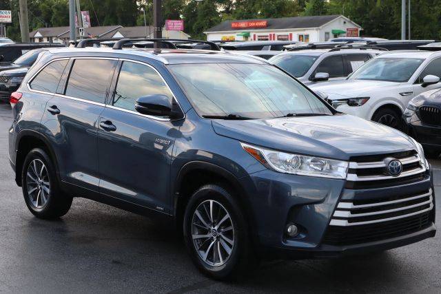 2019 Toyota Highlander Hybrid XLE AWD photo