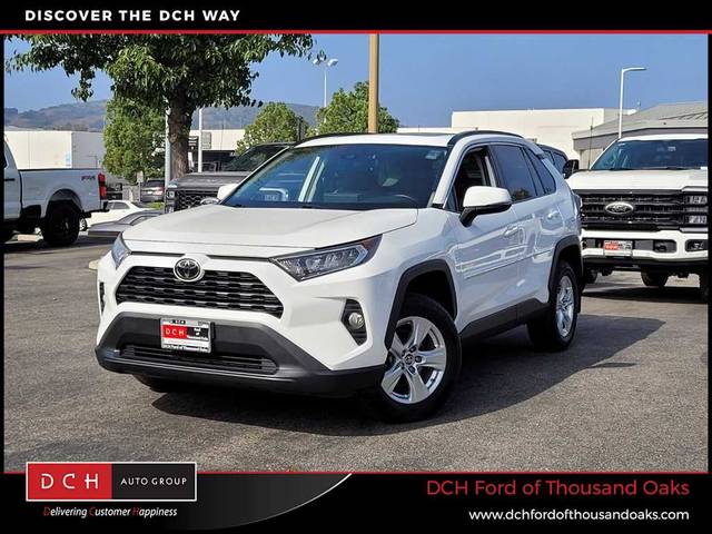 2019 Toyota RAV4 XLE AWD photo