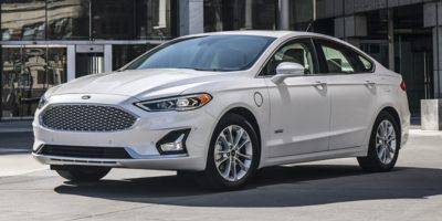 2019 Ford Fusion Energi Titanium FWD photo