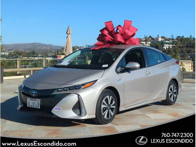 2019 Toyota Prius Prime Premium FWD photo