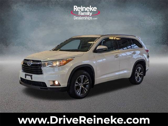 2016 Toyota Highlander XLE AWD photo