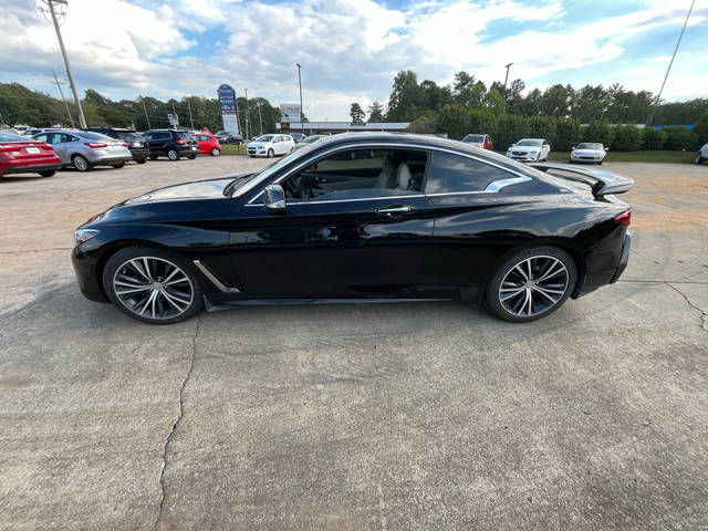 2018 Infiniti Q60 3.0t LUXE RWD photo