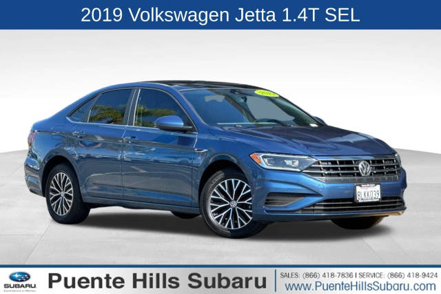 2019 Volkswagen Jetta SEL FWD photo