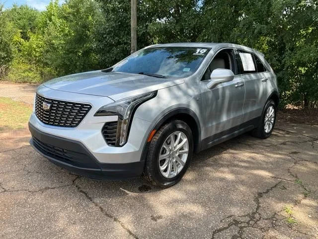 2019 Cadillac XT4 FWD Luxury FWD photo