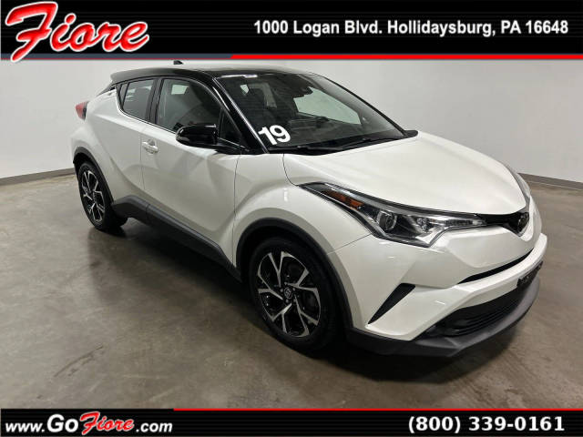 2019 Toyota C-HR Limited FWD photo