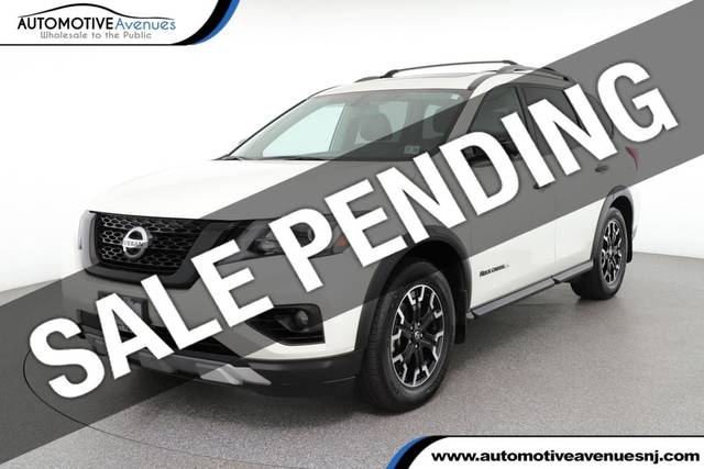 2019 Nissan Pathfinder SL 4WD photo