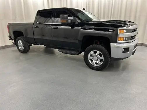 2019 Chevrolet Silverado 2500HD LTZ 4WD photo
