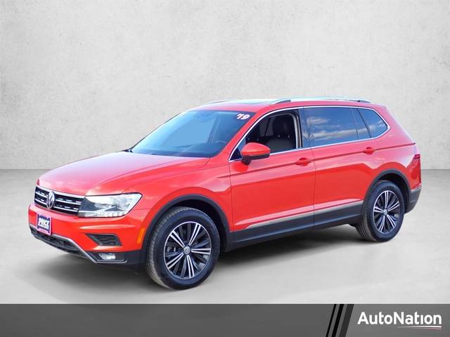 2019 Volkswagen Tiguan SEL FWD photo