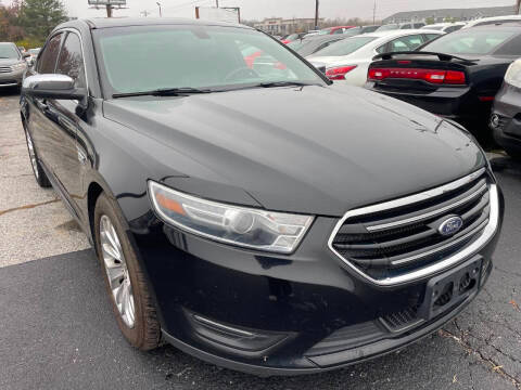 2018 Ford Taurus Limited FWD photo