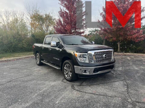 2018 Nissan Titan SL 4WD photo