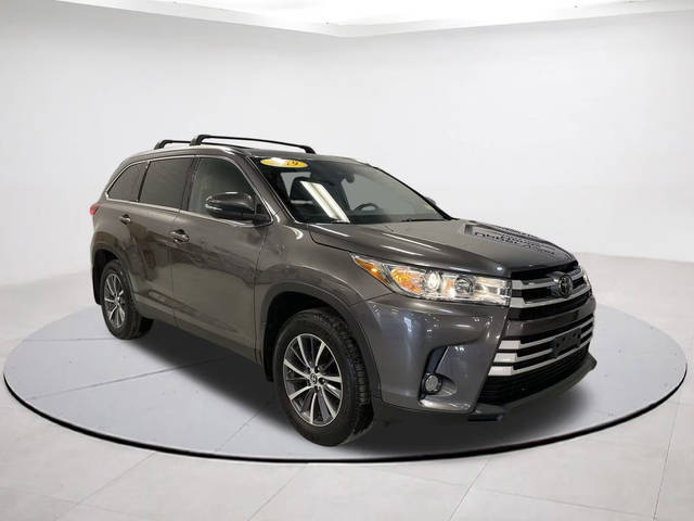 2019 Toyota Highlander XLE AWD photo