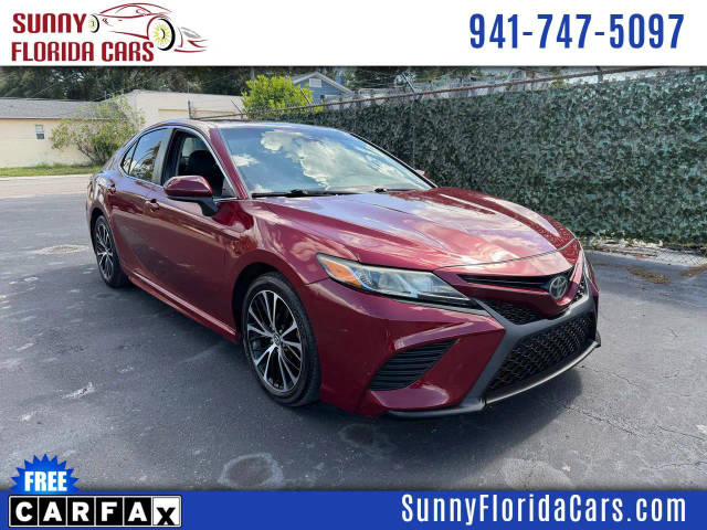 2018 Toyota Camry SE FWD photo