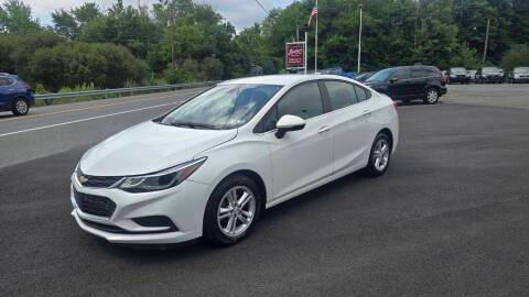 2017 Chevrolet Cruze LT FWD photo