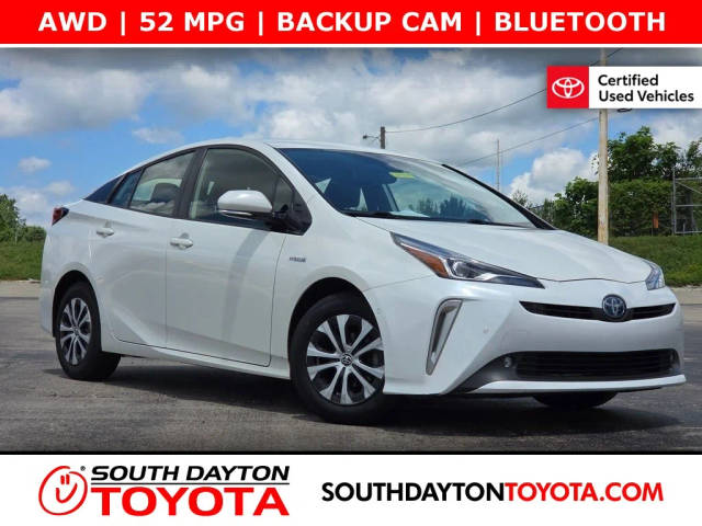 2019 Toyota Prius XLE AWD photo