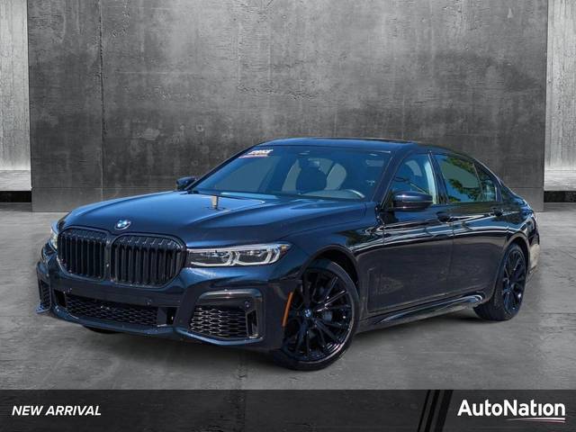 2020 BMW 7 Series 740i RWD photo