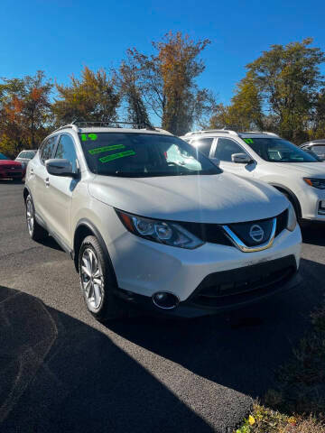 2019 Nissan Rogue Sport SV AWD photo