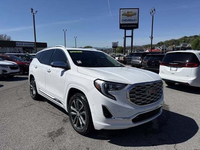 2019 GMC Terrain Denali AWD photo