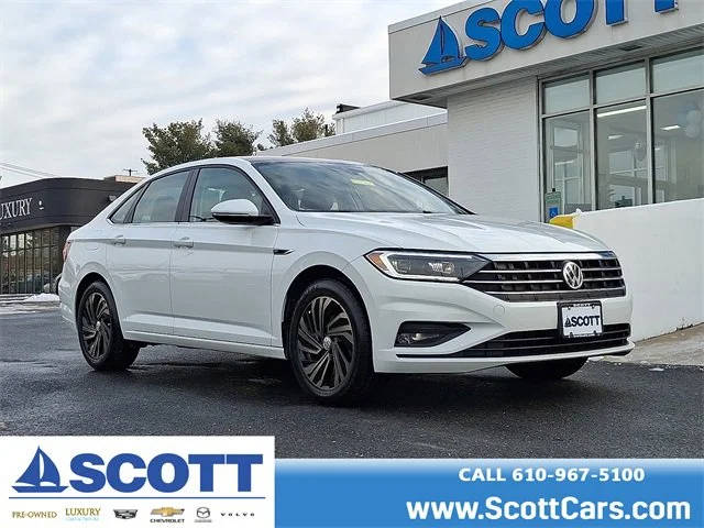 2019 Volkswagen Jetta SEL Premium FWD photo