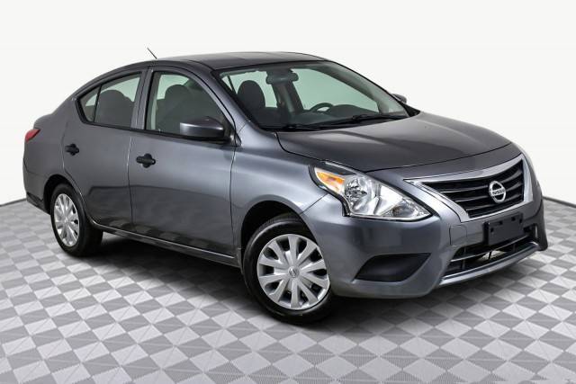 2019 Nissan Versa S FWD photo