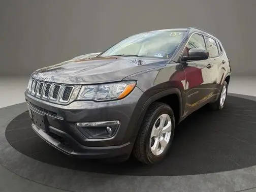 2019 Jeep Compass Latitude 4WD photo