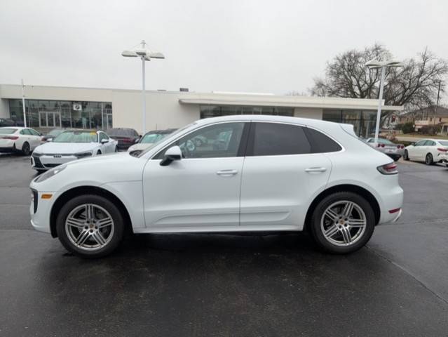 2019 Porsche Macan S AWD photo