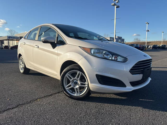 2019 Ford Fiesta SE FWD photo