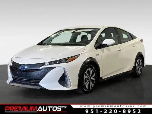 2019 Toyota Prius Prime Plus FWD photo