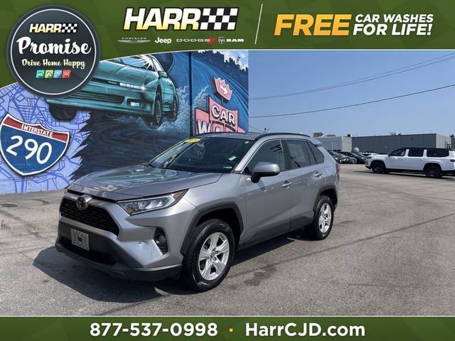 2019 Toyota RAV4 XLE AWD photo