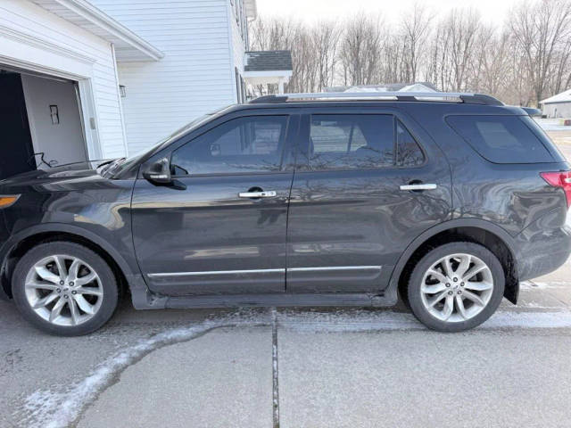 2015 Ford Explorer Limited 4WD photo