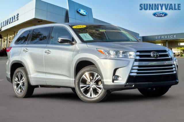 2018 Toyota Highlander LE Plus FWD photo